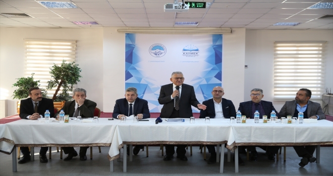 Başkan Büyükkılıç Bünyan'da muhtarlarla buluştu