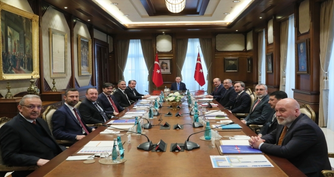 Cumhurbaşkanı Erdoğan, Bakan Bilgin ve Memur-Sen heyetini kabul etti
