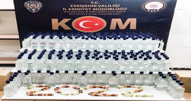Eskişehir'de sahte içki operasyonunda 400 litre etil alkol ele geçirildi