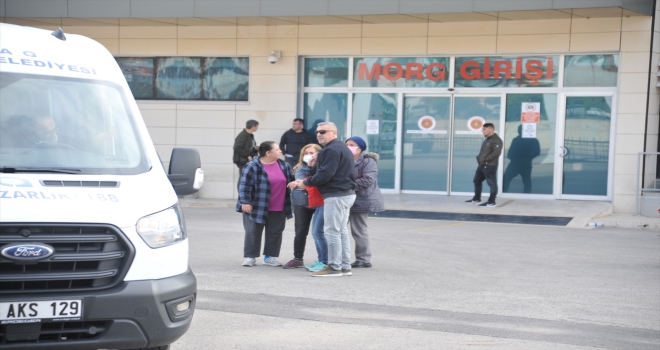 Otomobilin çarptığı bisiklet sürücüsü öldü