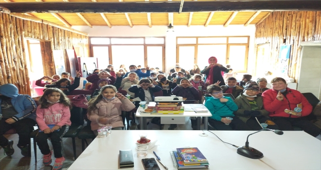 Mihalgazi'de öğrenciler Gençlik Merkezinde buluştu