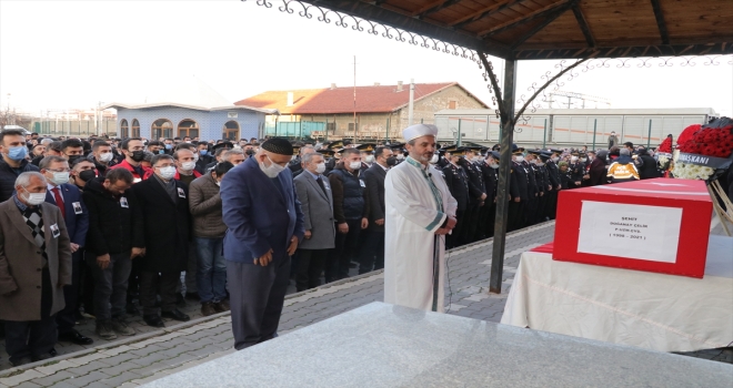 Şehit Piyade Uzman Çavuş Doğanay Çelik, Yozgat'ta son yolculuğuna uğurlandı