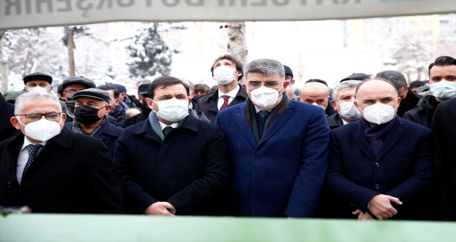 Adli Sicil ve İstatistik Genel Müdürü Albayrak'ın annesi Kayseri'de toprağa verildi