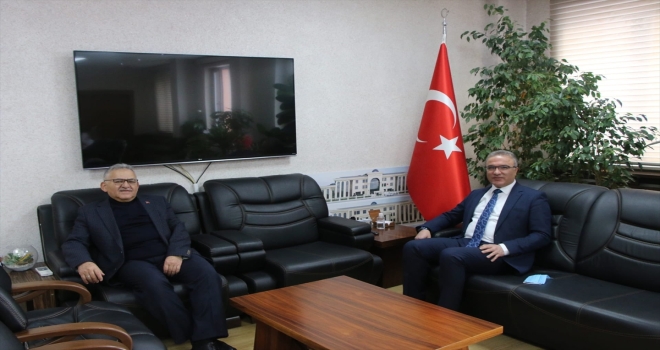 Büyükkılıç'tan emniyet ve milli eğitime ziyaret 
