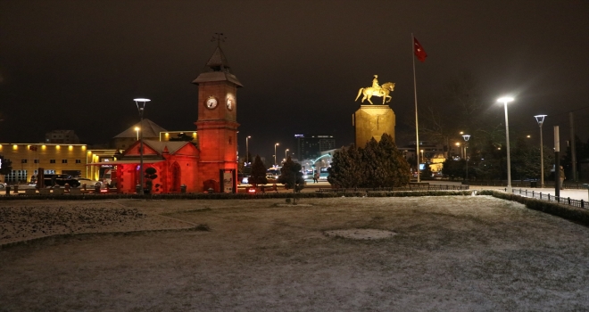 Kayseri'de kar yağışı etkili oldu
