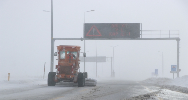 Kayseri-Erciyes kara yolu kapandı
