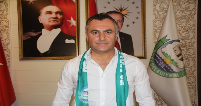 Serik Belediyespor'da Teknik Direktör Bülent Akan ile yollar ayrıldı