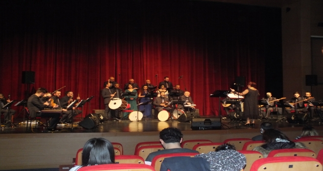 Sivas'ta THM korosu konser verdi 