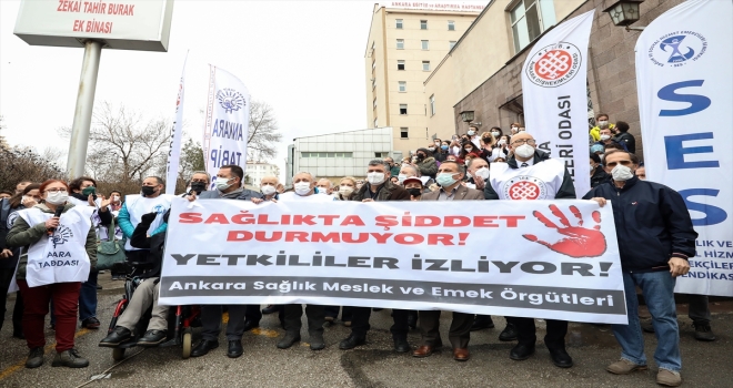 Ankara'daki sağlık meslek örgütlerinden sağlık çalışanlarına şiddete tepki