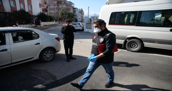Antalya'da banka güvenlik görevlisi evinde ölü bulundu