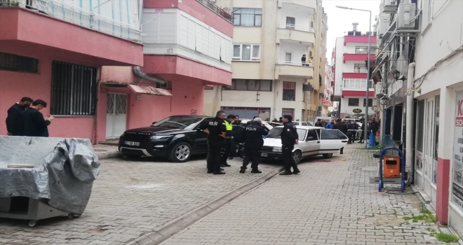 Antalya'da silahlı saldırıda 3 kişi yaralandı, bir kişi gözaltına alındı