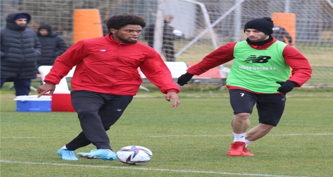 Antalyaspor, Türkiye Kupası'nda Hatayspor'a konuk olacağı maça hazır 