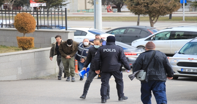 Karaman'da uyuşturucu operasyonunda gözaltına alınan 6 şüpheliden 2'si tutuklandı
