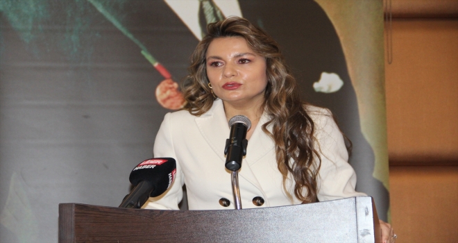 Jale İnan 2022 Yılın Kadını Ödül Töreni