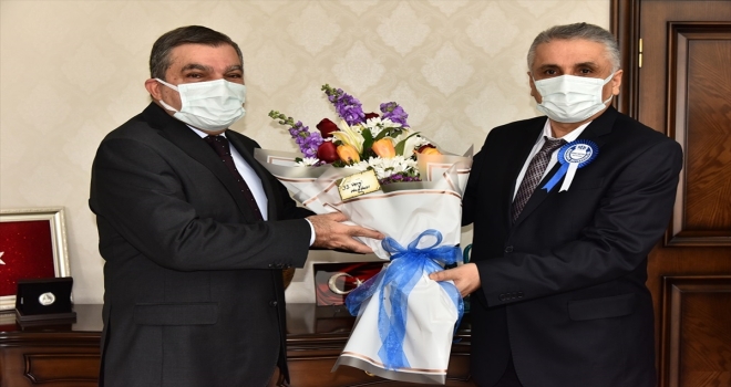 Karaman Valisi Işık, İl Defterdarı ve Vergi Dairesi Müdürünü kabul etti
