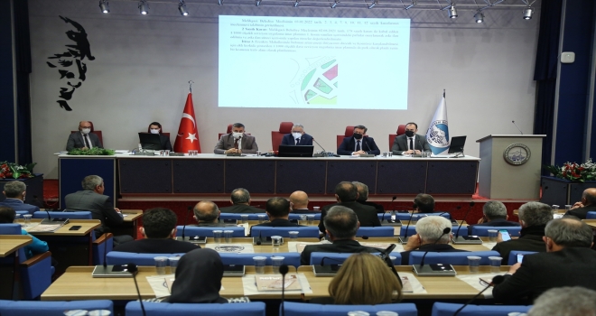 Kayseri'de üniversite öğrencileri ve besicilere su faturası desteği 