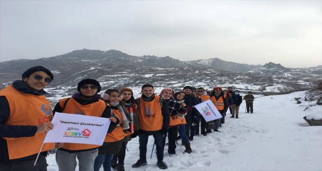 LÖSEV tarafından Kayseri'de sağlıklı yürüyüş etkinliği düzenlendi