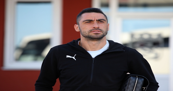 Sivasspor kupa maçı için Bandırma'ya gitti