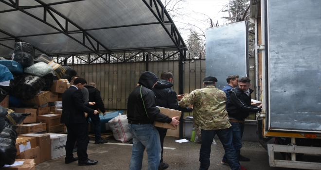 Ukrayna için toplanan yardım malzemeleri Ankara’dan yola çıktı