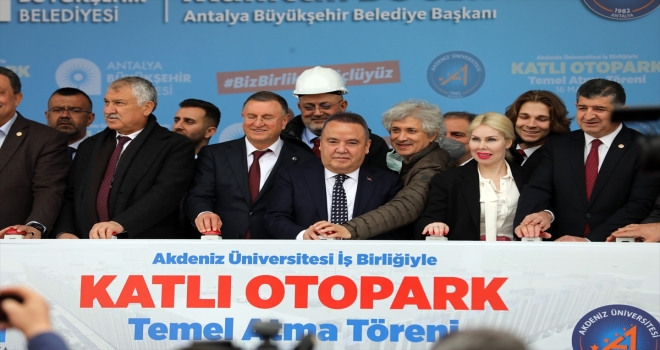 Akdeniz Üniversitesi yerleşkesine katlı otopark yapılacak