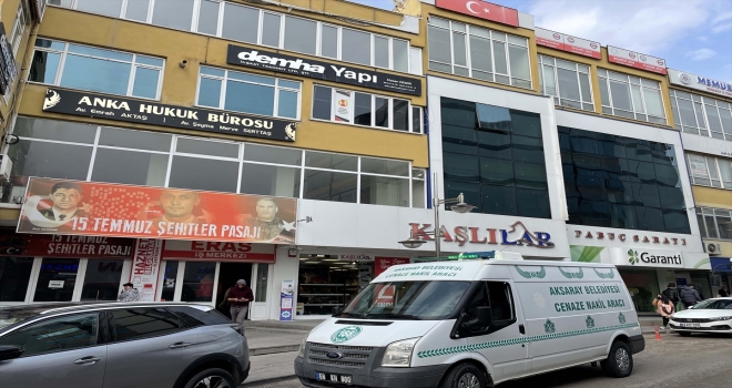 Aksaray'da merdivenden düşen kişi öldü