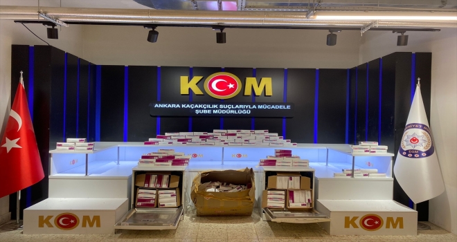 Ankara'da bulaşık makinesine gizlenmiş 6 bin 890 kaçak hap ele geçirildi
