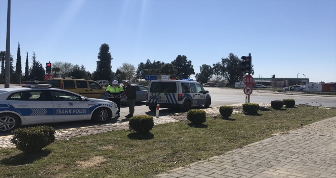Antalya'da tırın çarptığı yaya öldü 