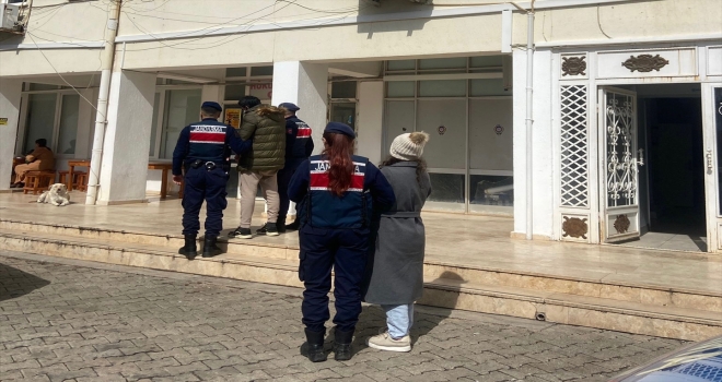 Antalya'da uyuşturucu operasyonunda yakalanan zanlı tutuklandı