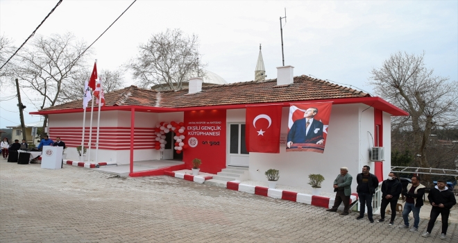 Antalyaspor ve ANTGİAD'dan kırsal mahalleye kütüphane