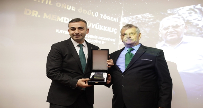 Başkan Büyükkılıç'a 