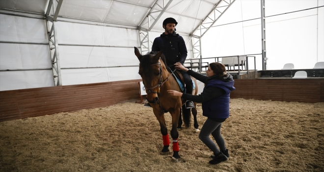 Bu spor tesisinde yer alan işletmelerin tüm yöneticileri kadın