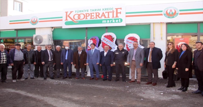İncesu'da Tarım Kredi Kooperatifi Marketi açıldı 