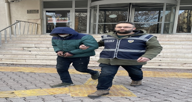 Kayseri'de 22 yıl hapis cezası bulunan firari hükümlü yakalandı