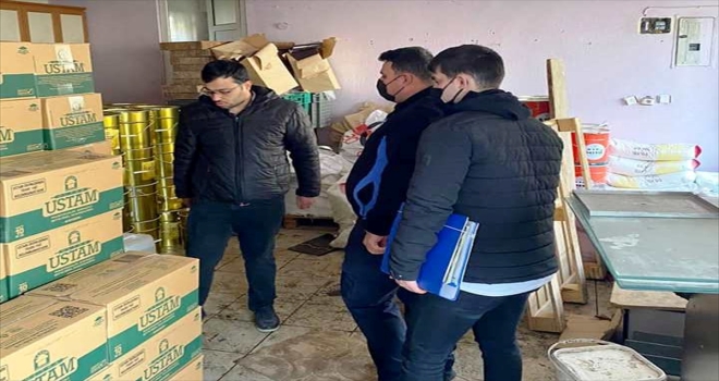 Konya'da ayçiçeği yağı stoku yapıldığı tespit edilen 2 markete işlem uygulandı