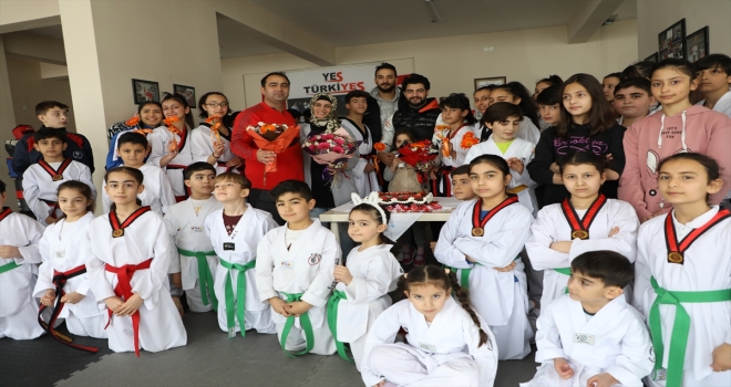 Melikgazi Belediyesi Spor Kulübü sporcuları, başarılarını kutladı