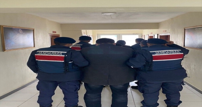 Niğde'de otomobil hırsızlığının 3 şüphelisi tutuklandı