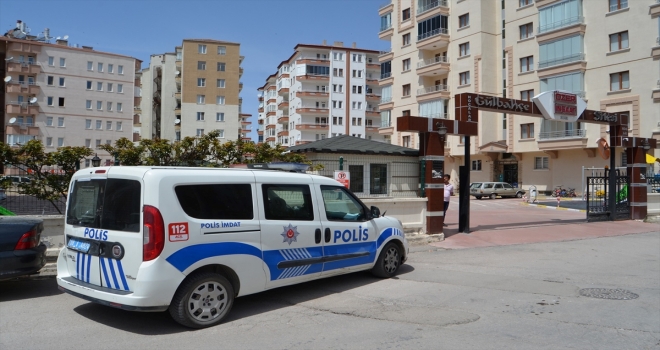 Aksaray'da alacak yüzünden çıkan kavgada 2 kişi yaralandı
