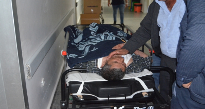 Aksaray'da boşanma aşamasındaki kişi eşinin babası ile annesini tüfekle yaraladı