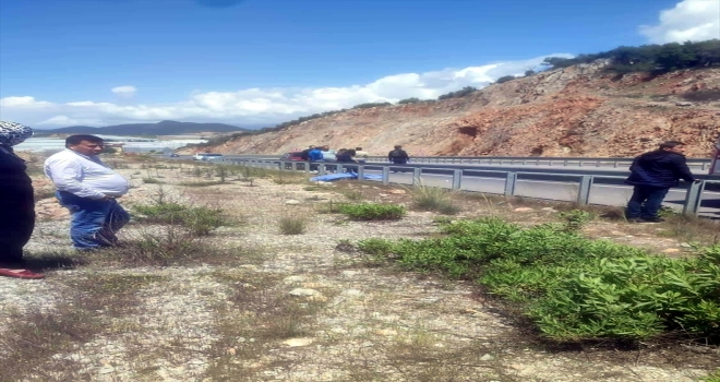 Antalya'da beton mikserinin çarptığı yaya öldü