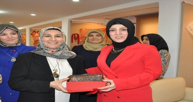 Kırıkkale'de tel kırma ve tel sarma sergisi açıldı