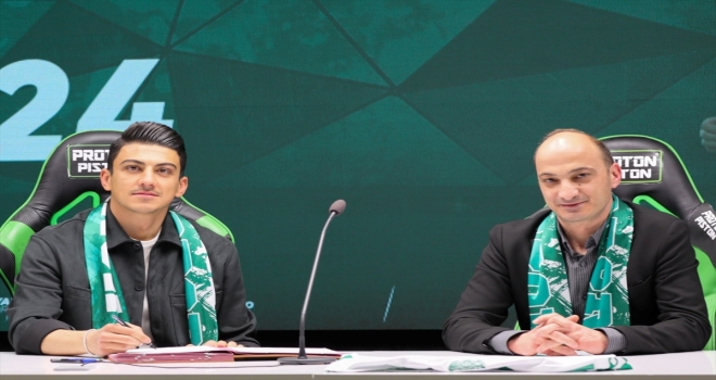 Konyaspor, 2 oyuncusuyla sözleşme yeniledi