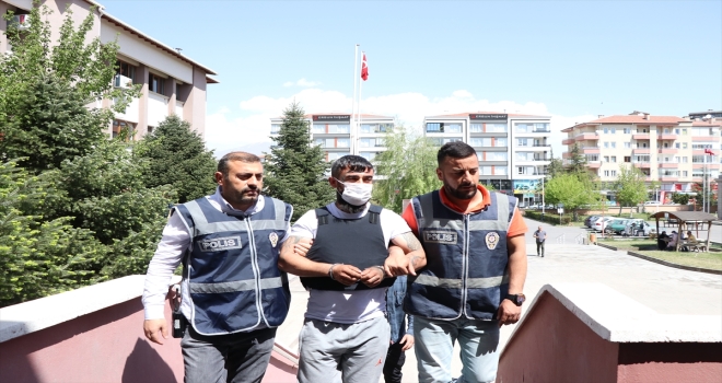 Niğde'de baraj gölü yakınında ceset bulunmasına ilişkin bir şüpheli yakalandı
