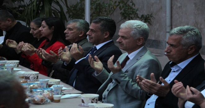 Serik'te engelli ve yetim çocuklar iftarda buluştu