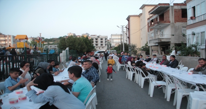 Serik'te özel çocuk ve ailelerine yönelik iftar programı düzenlendi
