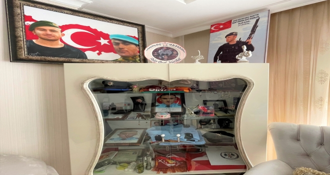 19 yıl arayla kardeşini ve oğlunu şehit veren Pakize Kunduracı'nın hüzünlü bayramı