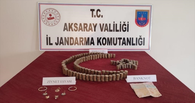 Aksaray'da hırsızlık yaptıkları şüphesiyle gözaltına alınan 2 kişi serbest bırakıldı