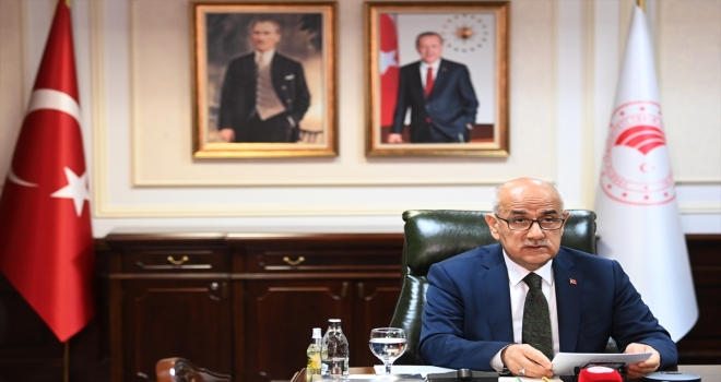 Bakan Kirişci, 2. Ulusal Yaban Hayvanları Kongresi'nde konuştu: