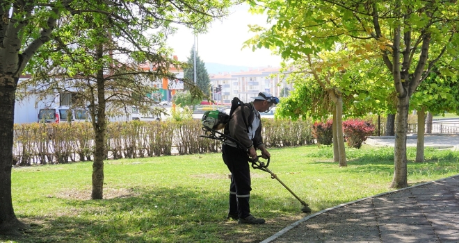 Beypazarı Belediyesi park ve bahçe çalışmalarına ağırlık verdi
