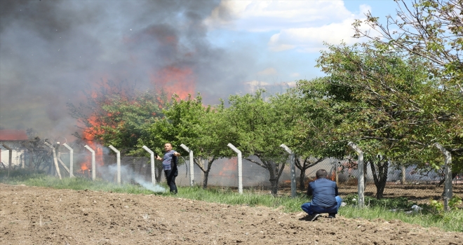 Çubuk'ta bir evde çıkan yangın söndürüldü