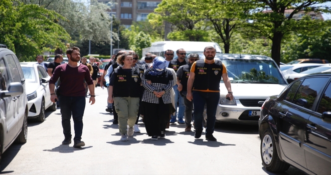 Eskişehir'de intihar ettiği öne sürülen kişinin karısı ve 6 akrabası gözaltında
